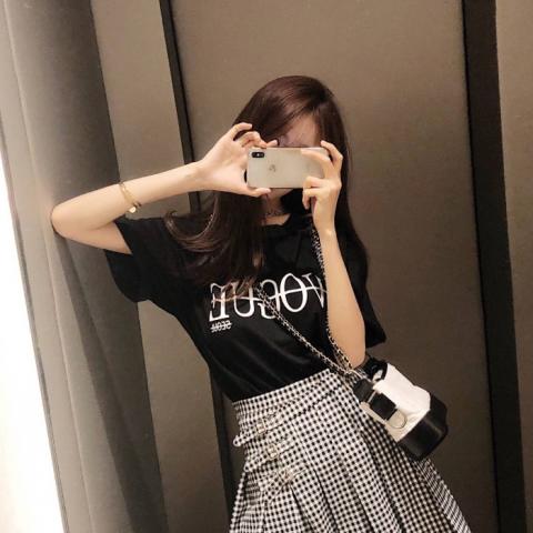 卡通人高尔夫