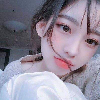 少年骇客骑自行车