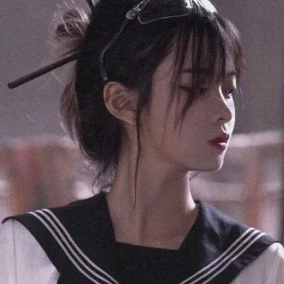 汽车急转弯